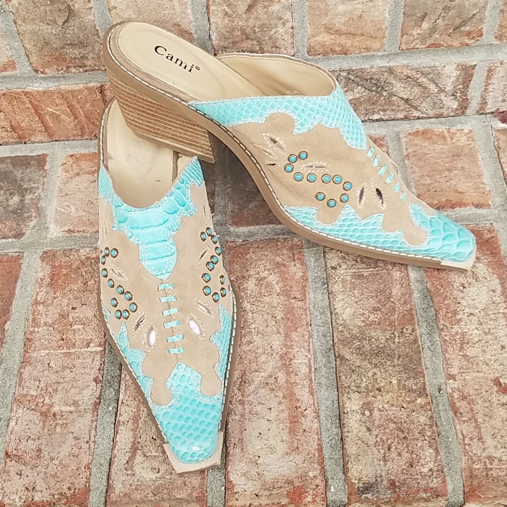 Cami Western Style Mules